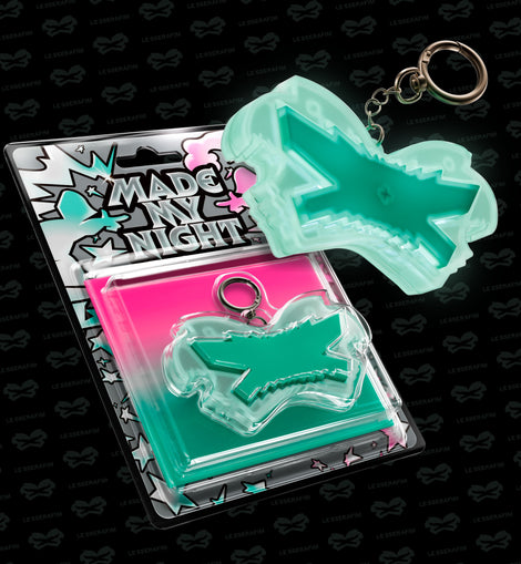 Le Sserafim – Made My Night (Glow Clicker Keychain Mint Ver.) package