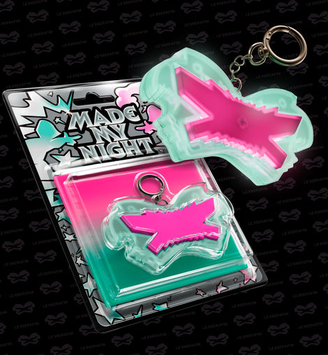 Le Sserafim – Made My Night (Glow Clicker Keychain Pink Ver.) package